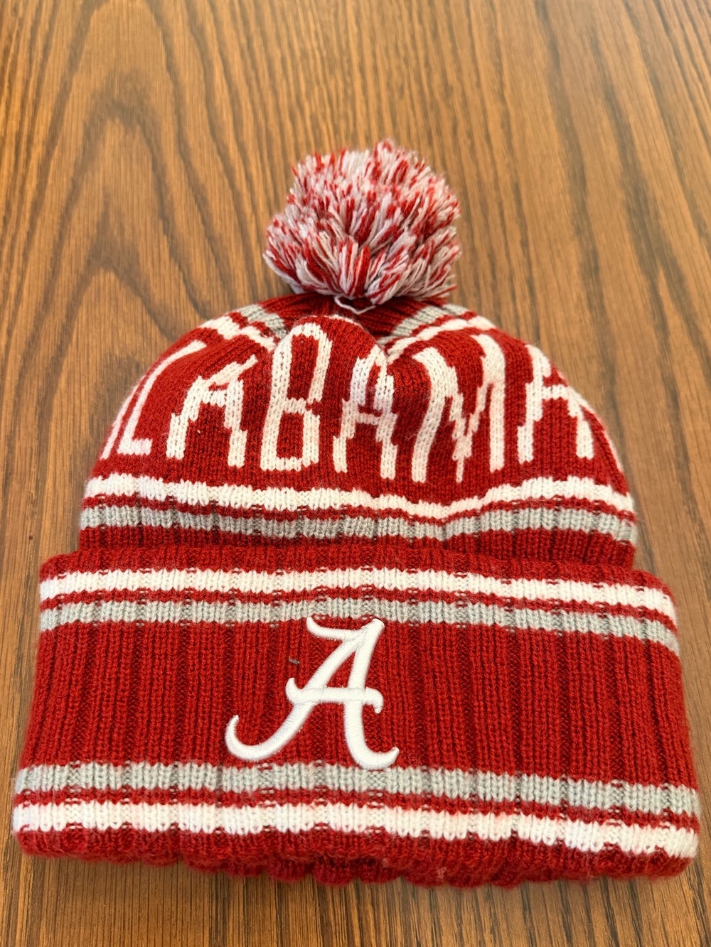 Alabama Crimson Knit Pom Beanie - Red & White